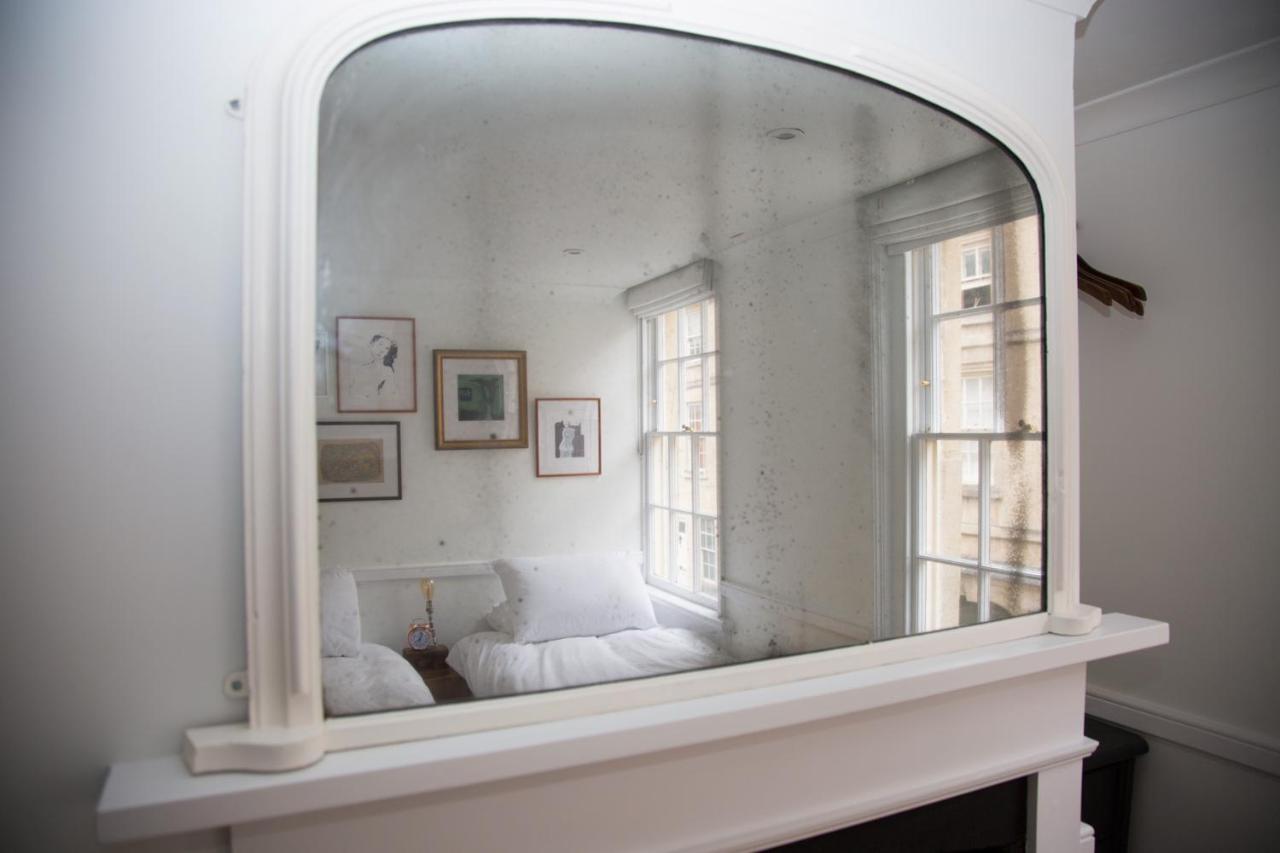 Georgian Townhouse With Free Parking Holiday home *
