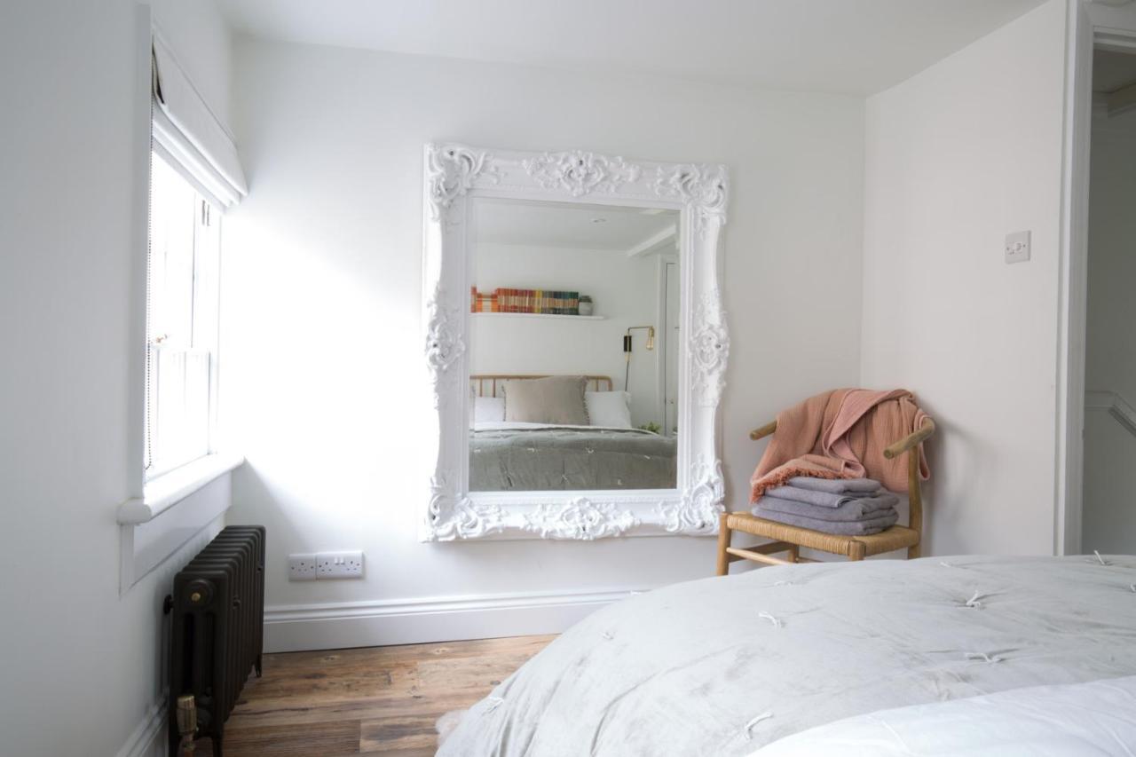 Georgian Townhouse With Free Parking Holiday home *